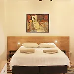 Street Garden Apartman *