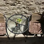 Apartman Street Garden *